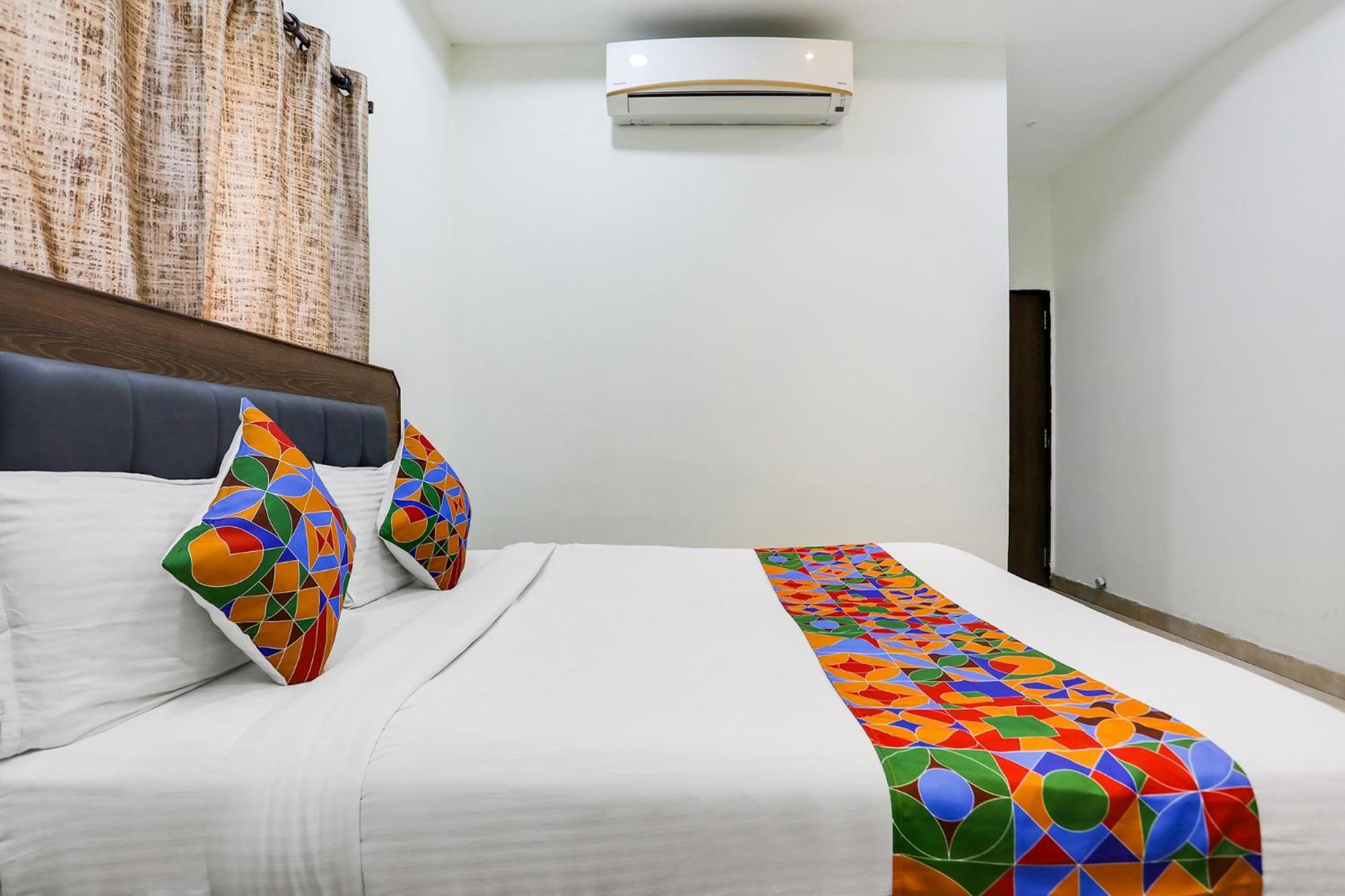 Fabhotel Johar Inn Rāipur Esterno foto