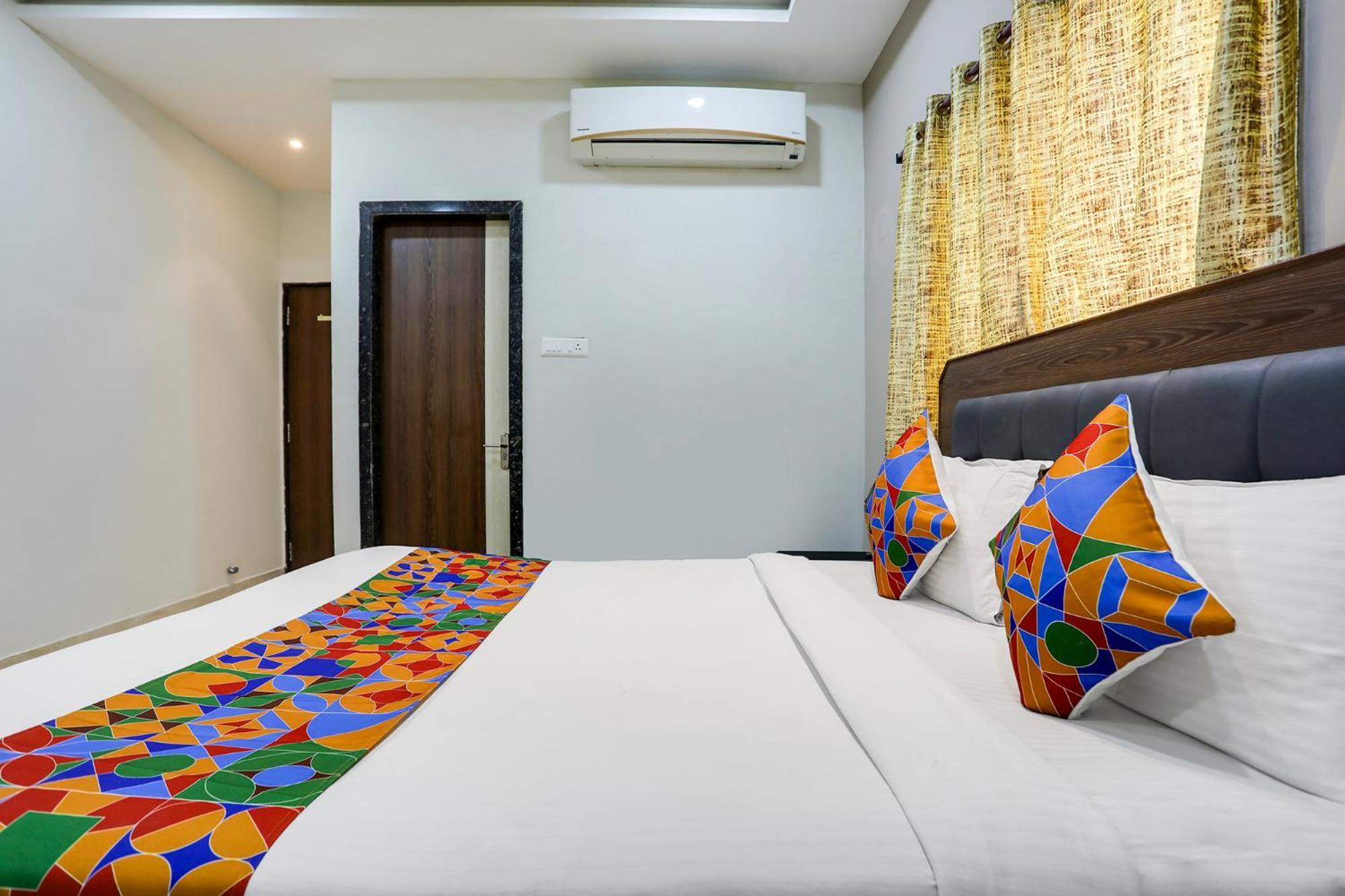 Fabhotel Johar Inn Rāipur Esterno foto