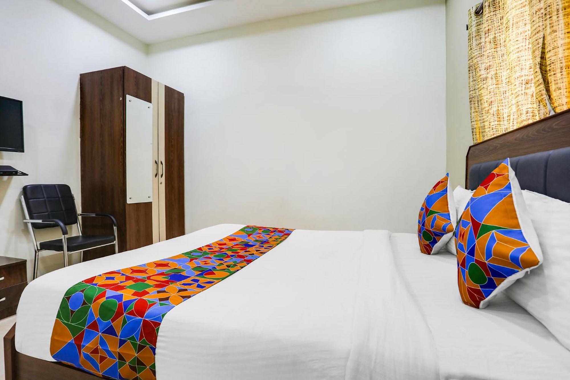 Fabhotel Johar Inn Rāipur Esterno foto
